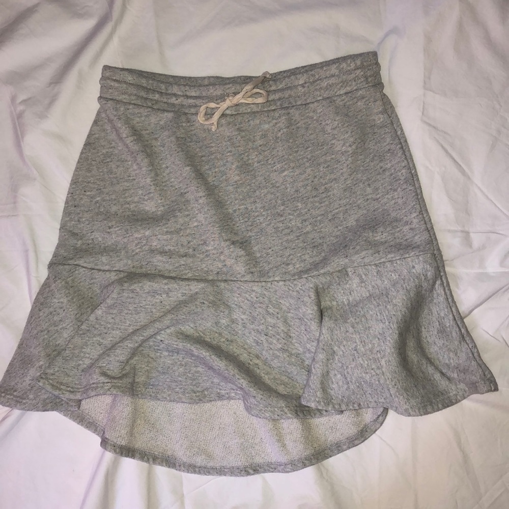Cozy Anthropologie sweatshirt material skirt sz M